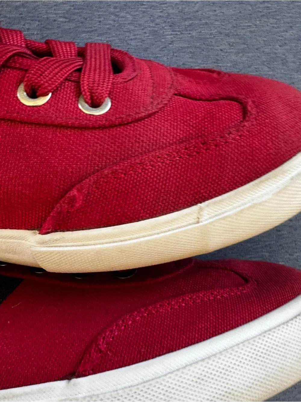 Tommy Hilfiger Red Canvas Men's Low-Top Sneakers with Cream Sole